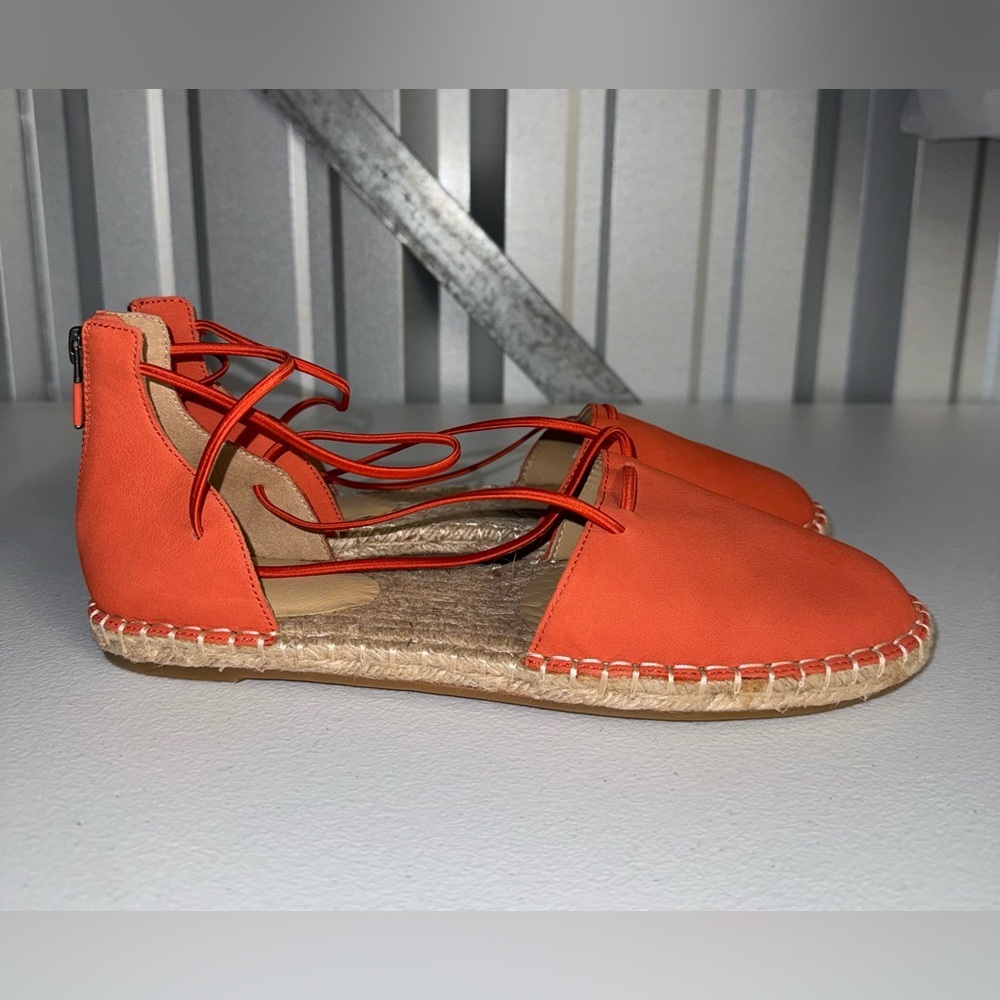 NWOT Eileen Fisher orange lace-up espadrille sandals size 9